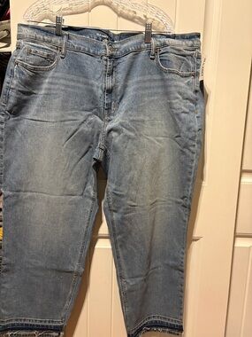Old Navy Light Blue Ankle Jeans
